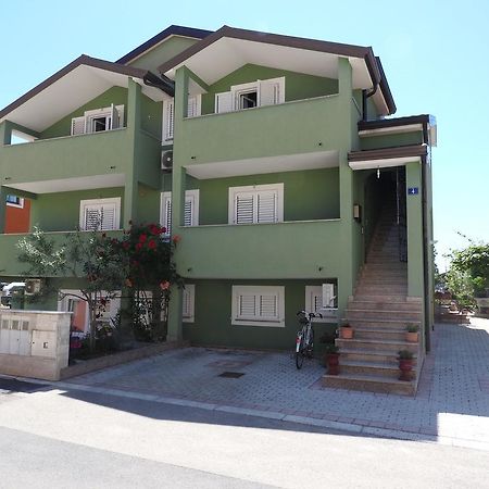Zajim Apartment Ουμάγκ Εξωτερικό φωτογραφία