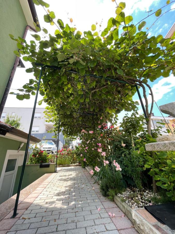Zajim Apartment Ουμάγκ Εξωτερικό φωτογραφία